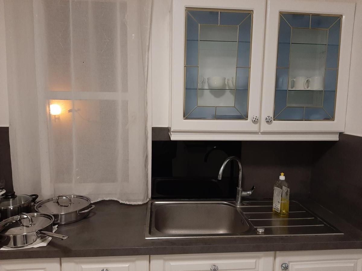 Pratique Et Calme Dans Centre De Evry Apartman Courcouronnes Kültér fotó