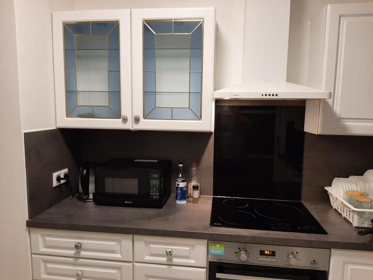 Pratique Et Calme Dans Centre De Evry Apartman Courcouronnes Kültér fotó