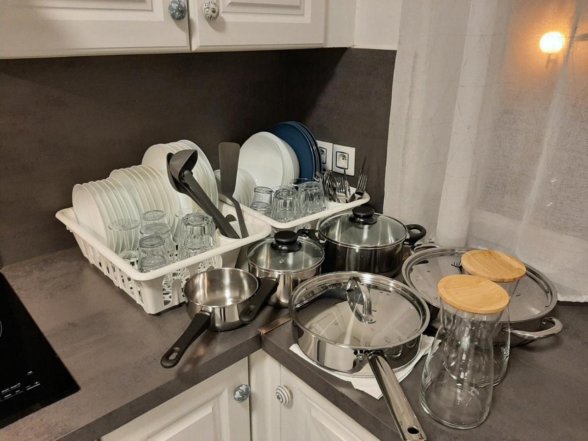 Pratique Et Calme Dans Centre De Evry Apartman Courcouronnes Kültér fotó