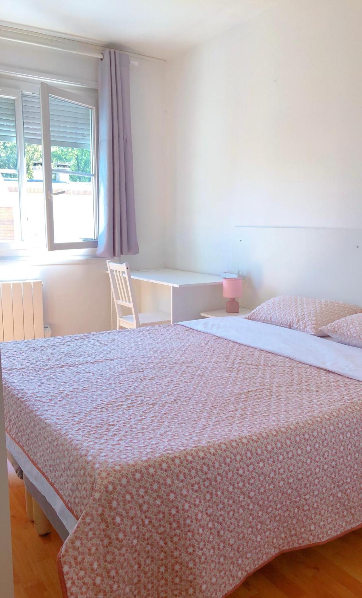 Pratique Et Calme Dans Centre De Evry Apartman Courcouronnes Kültér fotó